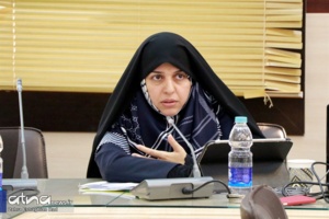 والدین آگاه کنشگری در فضای مجازی را به فرزندان آموزش دهند