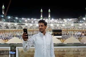 بررسی علل علاقه حجاج به سلفی گرفتن